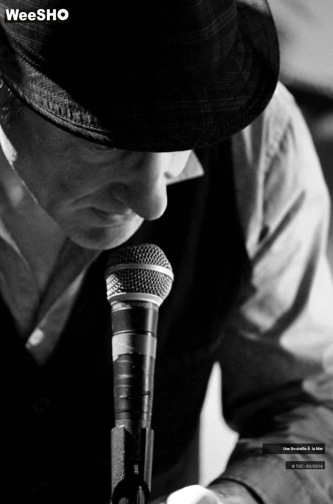 18/19 photos du spectacle Une Bouteille à la mer